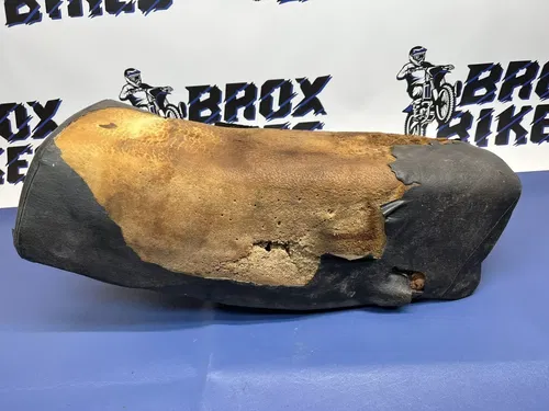 1977 Yamaha IT175 IT 175 Seat Pan Foam