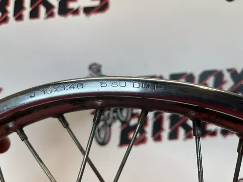 1981 Honda XR80R XR80 XR 80 Araya Front Wheel Rim Hub