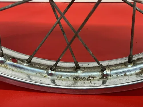 1981 Honda XR80R XR80 XR 80 Araya Front Wheel Rim Hub