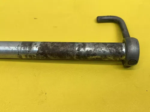 1982 Suzuki PE175 PE 175 Front Wheel Axle