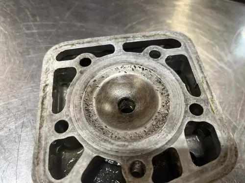 1981 Yamaha YZ125 YZ 125 Cylinder Head