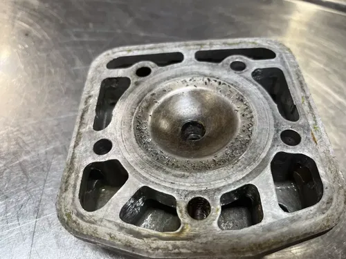 1981 Yamaha YZ125 YZ 125 Cylinder Head