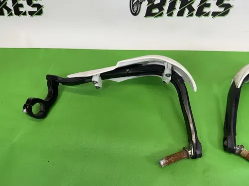 2011 Kawasaki KX250F KX 250F Acerbis Hand guards Bark Busters White