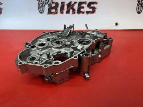 1990 Yamaha YZ80 YZ 80 86-92 Right Side Engine Crankcase Case Half RS