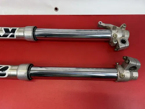 2002 Honda CR125 CR125R CR 125 Front Fork Shocks Suspension Dampener KYB
