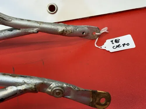 98 Honda CR 80 R Rear Subframe 50140-GBF-830ZA 1996-2002 C12