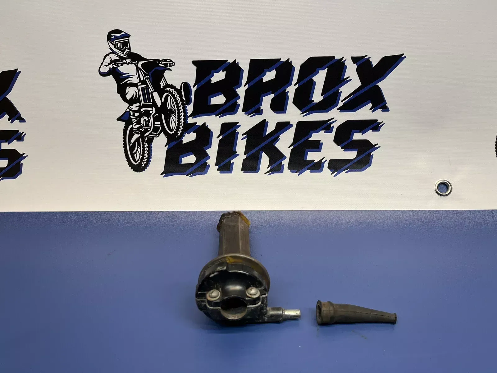 1977 1978 Yamaha IT175 IT 175 Throttle and Tube