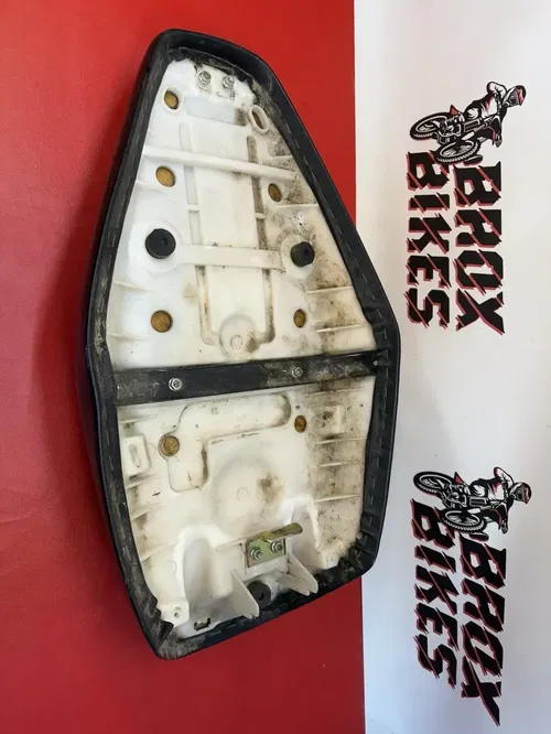1985-2007 HONDA CH80 ELITE OEM Seat Saddle Base Cushion Original 77100-GE1-0000