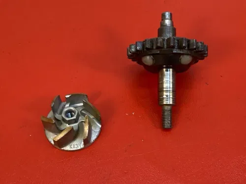 1991 Honda CR250R CR250 CR 250 250R Water Pump Impeller And Shaft