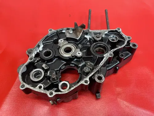 1985 Yamaha YZ80 YZ 80 Right Side Crankcase Engine Case Half