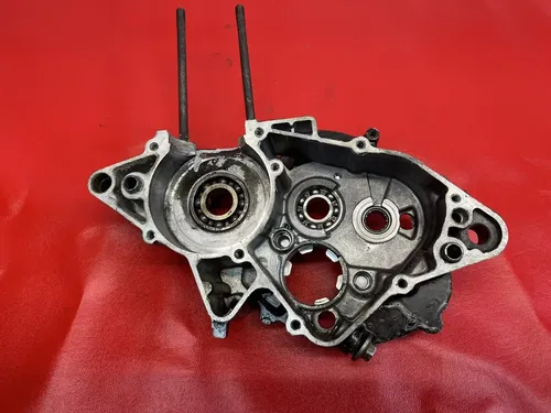 1985 Yamaha YZ80 YZ 80 Right Side Crankcase Engine Case Half