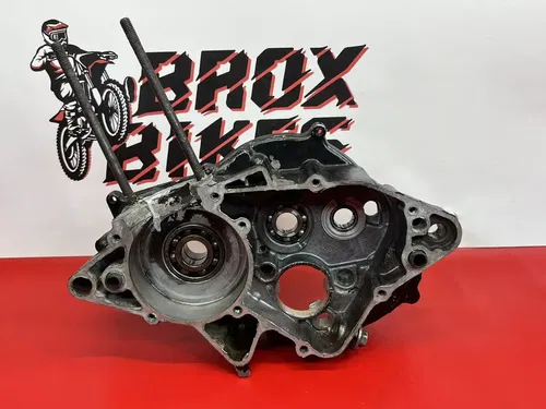 1985 Yamaha YZ80 YZ 80 Right Side Crankcase Engine Case Half