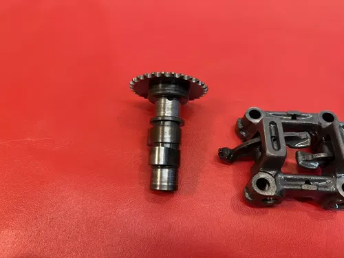 2001 - 2003 Honda XR80R XR80 XR 80 80R Cylinder Head Camshaft Rocker Box