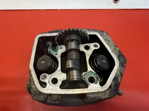 2001 - 2003 Honda XR80R XR80 XR 80 80R Cylinder Head Camshaft Rocker Box