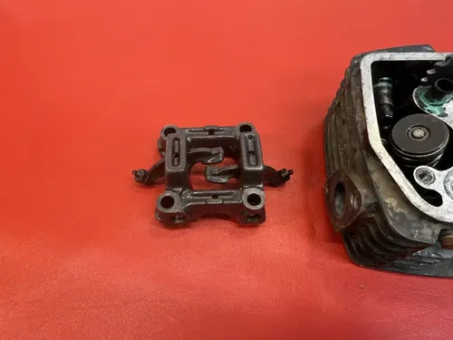 2001 - 2003 Honda XR80R XR80 XR 80 80R Cylinder Head Camshaft Rocker Box