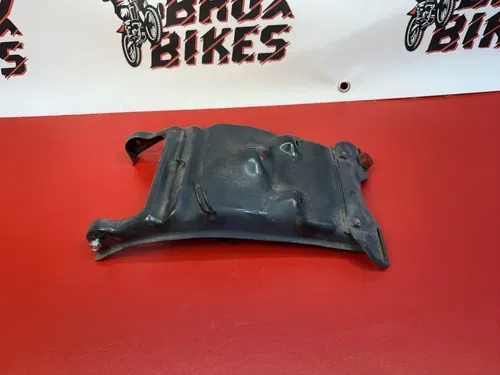 2007 Honda CH 80 Elite Scooter Tail Light Plate Mount 50358-GV4-900 85-07