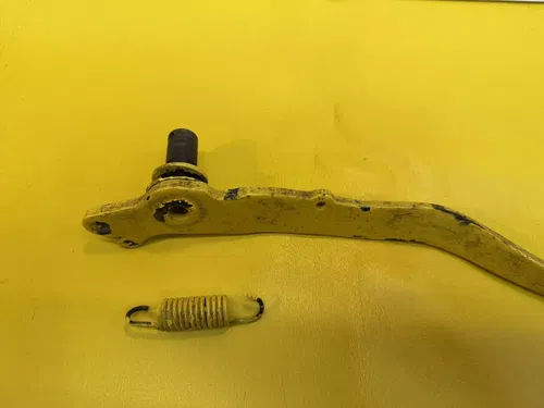 1990 Suzuki DR350ES DR350 DR 350 Rear Brake Pedal Foot Lever Spring