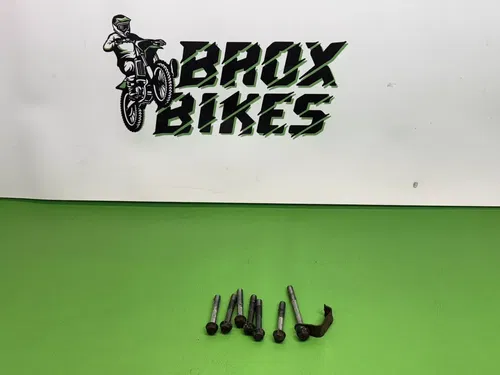 1986 Kawasaki KDX200 KDX 200 Crankcase Flange Bolts
