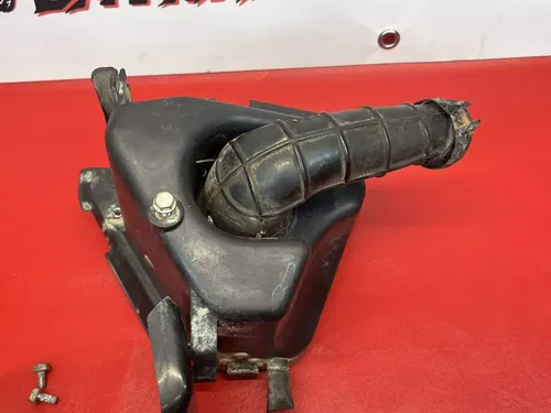 1990 Honda XR100R XR100 XR 100 Air Box Filter Intake Snorkel XR80 Mud Flap Guard