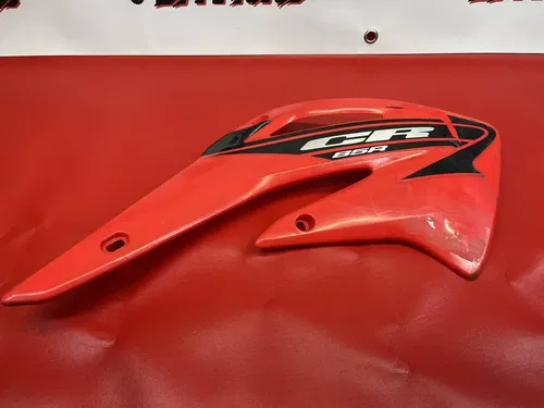 2005 Honda CR85R CR85 CR 85 85R Right Side Radiator Shroud Plastic Plastics