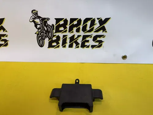 1990 SUZUKI DR350 DR 350S / OEM ORIGINAL CDI RUBBER HOLDER DR350ES
