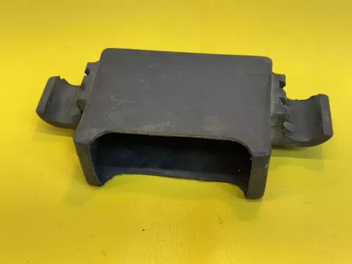 1990 SUZUKI DR350 DR 350S / OEM ORIGINAL CDI RUBBER HOLDER DR350ES