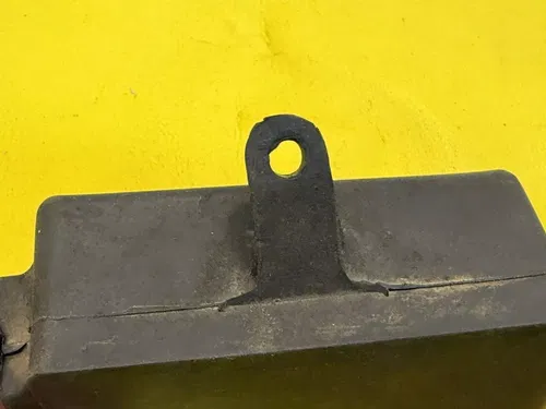 1990 SUZUKI DR350 DR 350S / OEM ORIGINAL CDI RUBBER HOLDER DR350ES