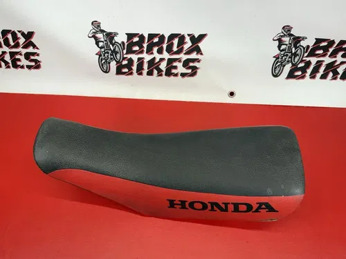 Honda XR70R XR70 SEAT OEM GENUINE HONDA XR 70 70R (2001-2004)