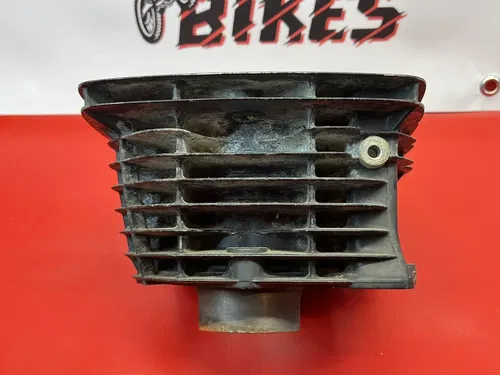 1982 Honda XL500R XL 500 XL 500R XL500 Cylinder Jug Engine