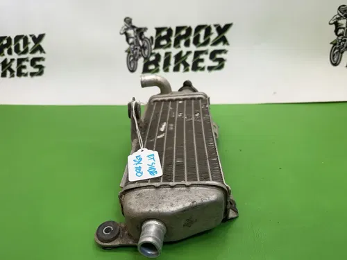 2000 Kawasaki KDX200 KDX 200 Right Side Radiator