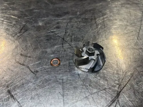 1999 Honda CR500 CR 500 Water Pump Impeller Shaft Gear