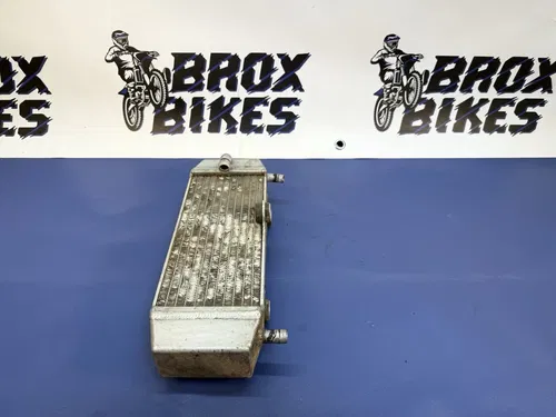 2007 Yamaha YZ125 YZ 125 Left Side Radiator LS