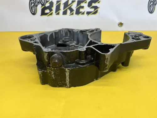 1982 1983 Yamaha YZ100 YZ 100 Left Side Crankcase Engine Case Half