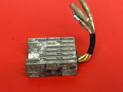 1988 Honda XR250R XR 250 250R Rectifier Voltage Regulator