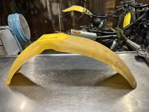 1981 Yamaha YZ125 YZ 125 Front Fender Plastics