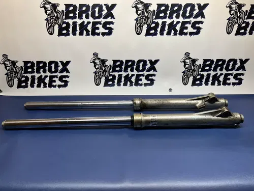 1977 1978 Yamaha IT175 IT 175 KYB Front Forks