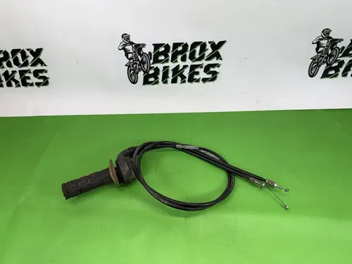2011 KAWASAKI KX250F KX 250F OEM THROTTLE CABLE TUBE 04-18