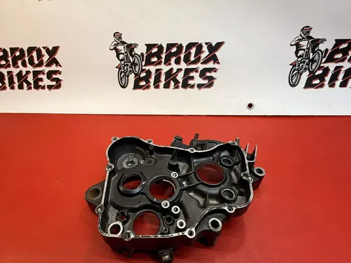 1990 Honda CR125R CR125 CR 125 125R Right Side Crankcase Engine Case Half