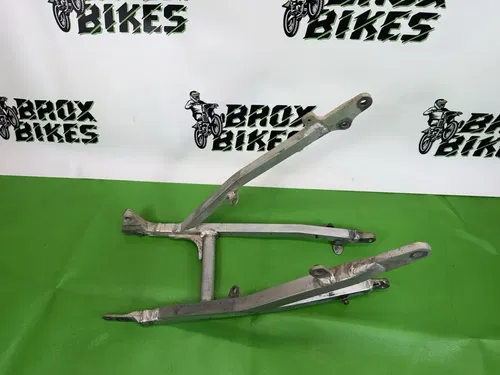 2011 10-11 KX250F KX 250F OEM Subframe Rear Chassis Seat Rail Support Bracket