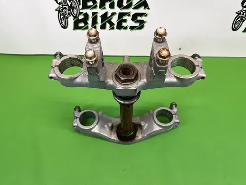 1994 Kawasaki KX80 KX 80 Triple Tree Steering Stem Clamp