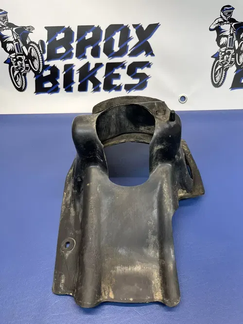 1980 Yamaha IT125 IT 125 Rear Wheel Mud Guard