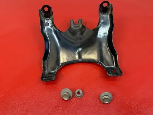 2005 Honda 85-07 Honda Elite CH80A OEM Taillight Bracket 50357-GE1-670