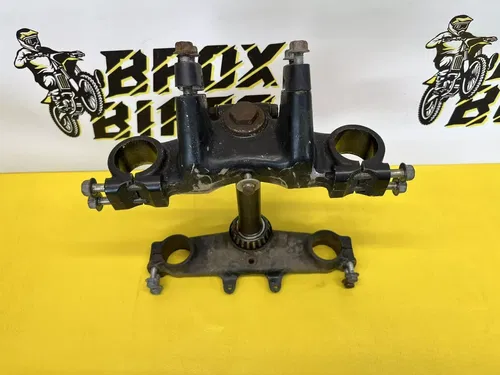 1982 1983 Yamaha YZ100 YZ 100 Triple Tree Steering Stem Clamps