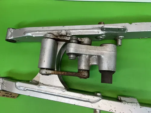 1985 Kawasaki KLR250 KLR 250 Swingarm And Unitrak Linkage Dogbone