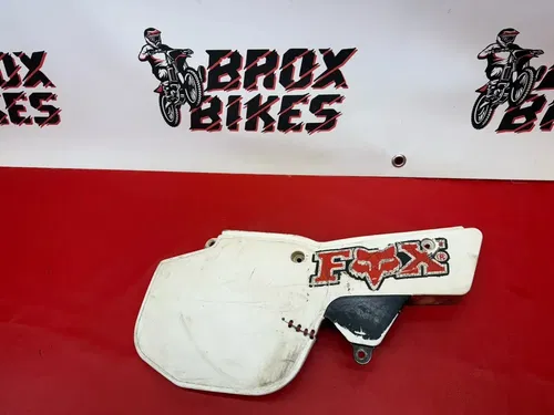 1990 Yamaha YZ80 YZ 80 Right Side Plastic Side Cover Panel Air Cleaner
