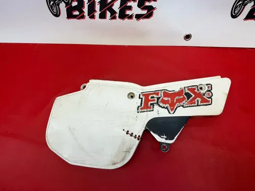 1990 Yamaha YZ80 YZ 80 Right Side Plastic Side Cover Panel Air Cleaner