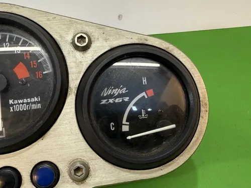 1997 Kawasaki Ninja ZX-6R 94-97 Instrument Panel Cluster Speedometer