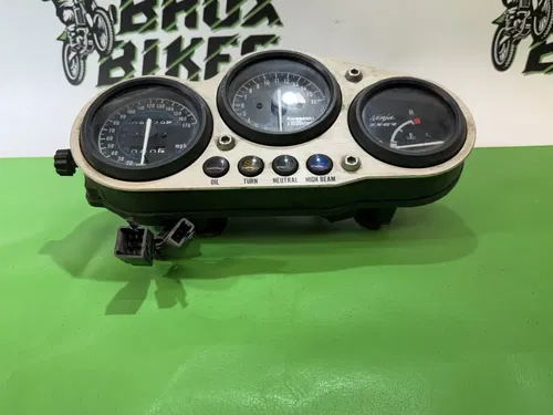 1997 Kawasaki Ninja ZX-6R 94-97 Instrument Panel Cluster Speedometer