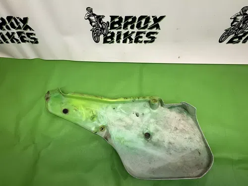 1986 87 88 Kawasaki KDX200 KDX 200 Left Side Original OEM Plastic