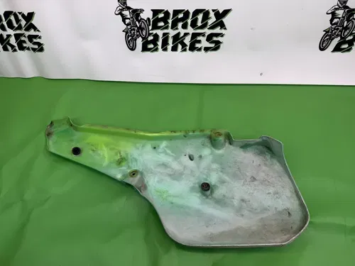 1986 87 88 Kawasaki KDX200 KDX 200 Left Side Original OEM Plastic